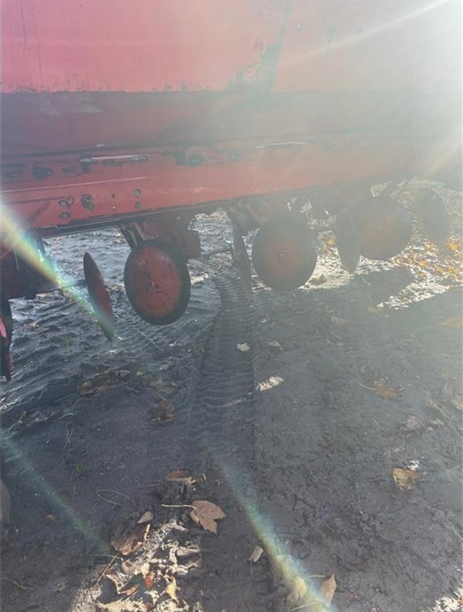 Kverneland UN 3200 - Plantadora de patatas: foto 4 Kverneland UN 3200 - Plantadora de patatas: foto 4