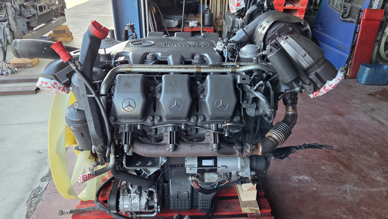 MERCEDES-BENZ ACTROS MP3 OM 501 LA EURO 5 - Motor: foto 2 MERCEDES-BENZ ACTROS MP3 OM 501 LA EURO 5 - Motor: foto 2