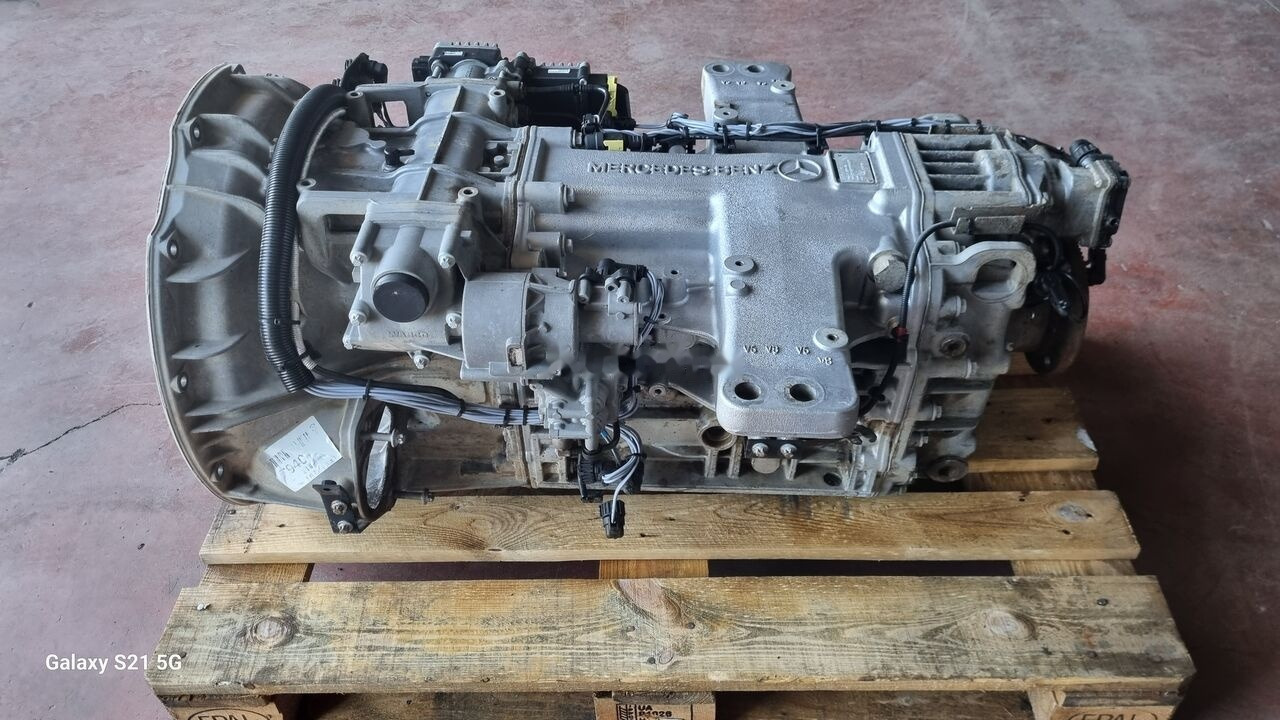 MERCEDES-BENZ Mercedes-Benz MERCEDES ACTROS MP3 715370 Mercedes-Benz ACTROS MP3 - Caja de cambios para Camión: foto 1 MERCEDES-BENZ Mercedes-Benz MERCEDES ACTROS MP3 715370 Mercedes-Benz ACTROS MP3 - Caja de cambios para Camión: foto 1