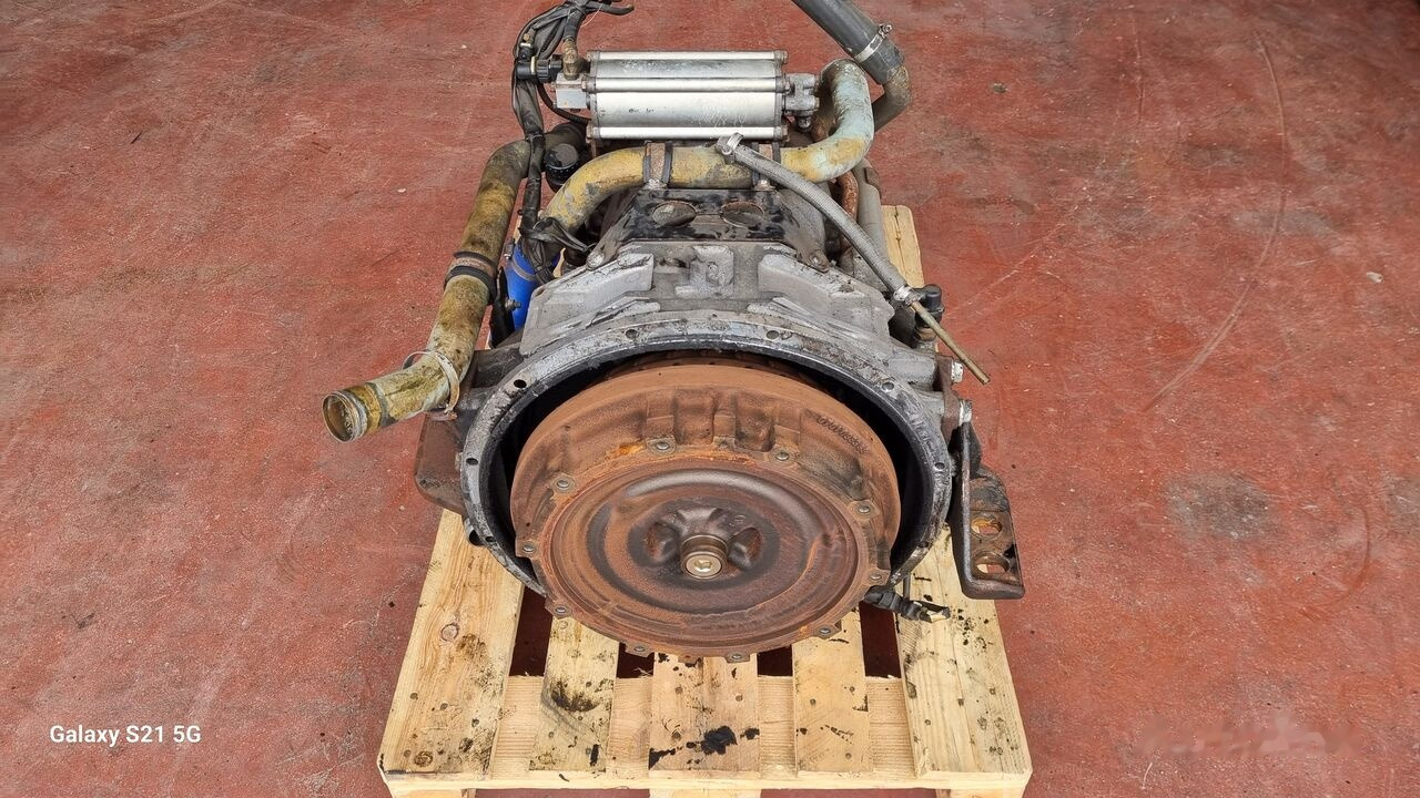 ZF ECOMAT 2 5 HP 592 C A6282703700   Mercedes-Benz - Caja de cambios para Autobús: foto 5 ZF ECOMAT 2 5 HP 592 C A6282703700   Mercedes-Benz - Caja de cambios para Autobús: foto 5