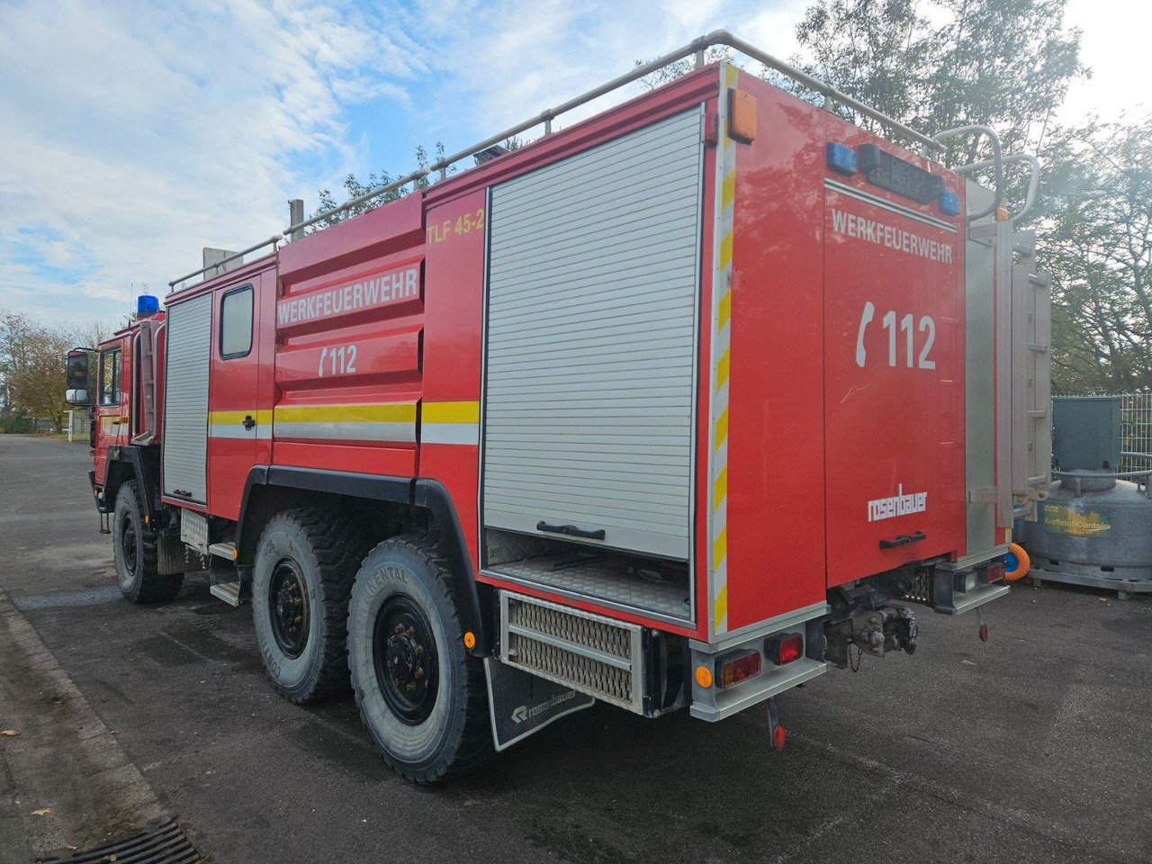 MAN KAT 6x6 Tanklöschfahrzeug - Camión cisterna: foto 4 MAN KAT 6x6 Tanklöschfahrzeug - Camión cisterna: foto 4