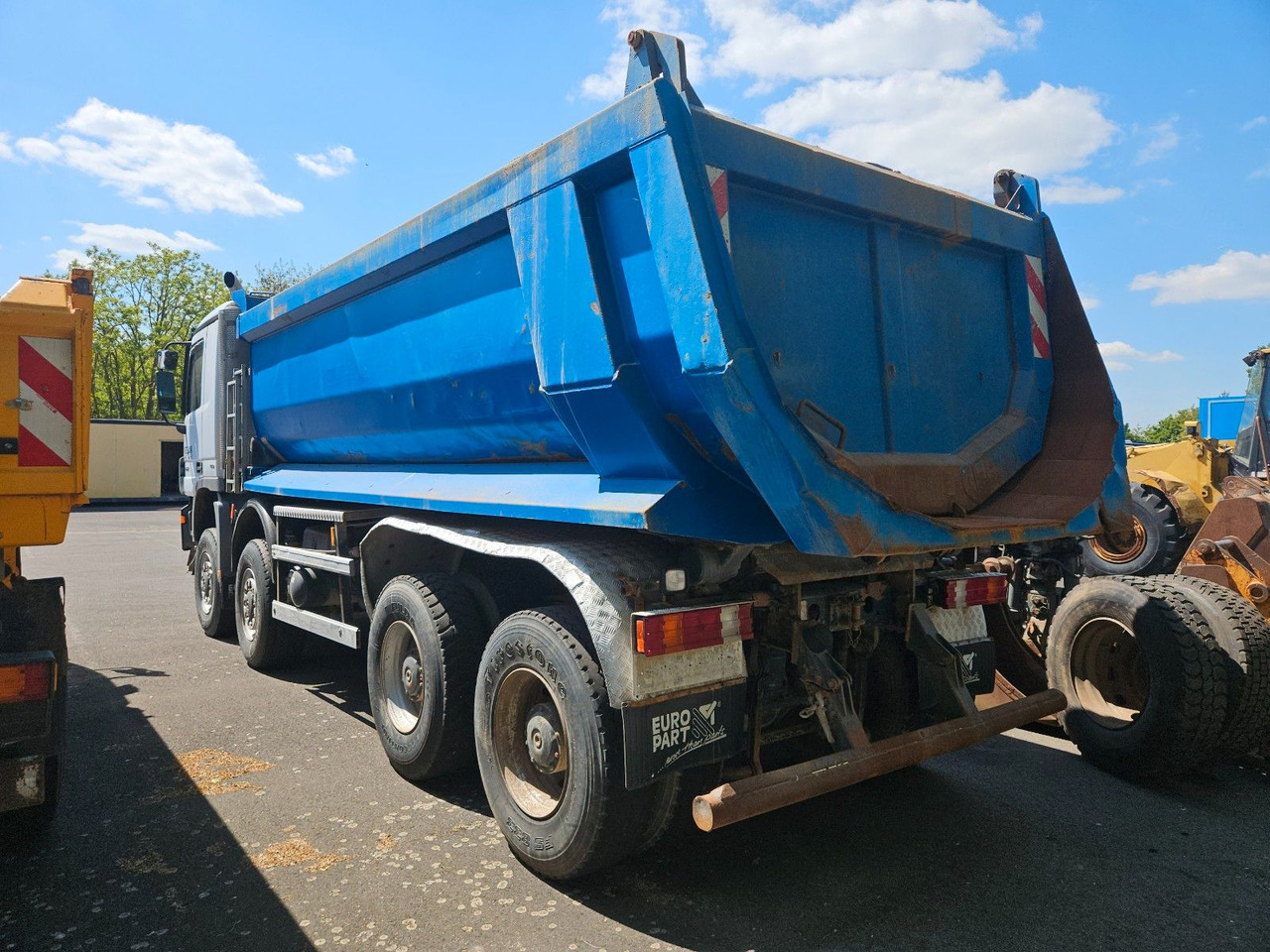 Mercedes-Benz Actros 4144 8x8 Hinterkipper - Camión volquete: foto 3 Mercedes-Benz Actros 4144 8x8 Hinterkipper - Camión volquete: foto 3