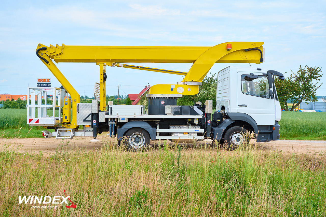 PALFINGER P 300 KS - Plataforma elevadora: foto 2 PALFINGER P 300 KS - Plataforma elevadora: foto 2