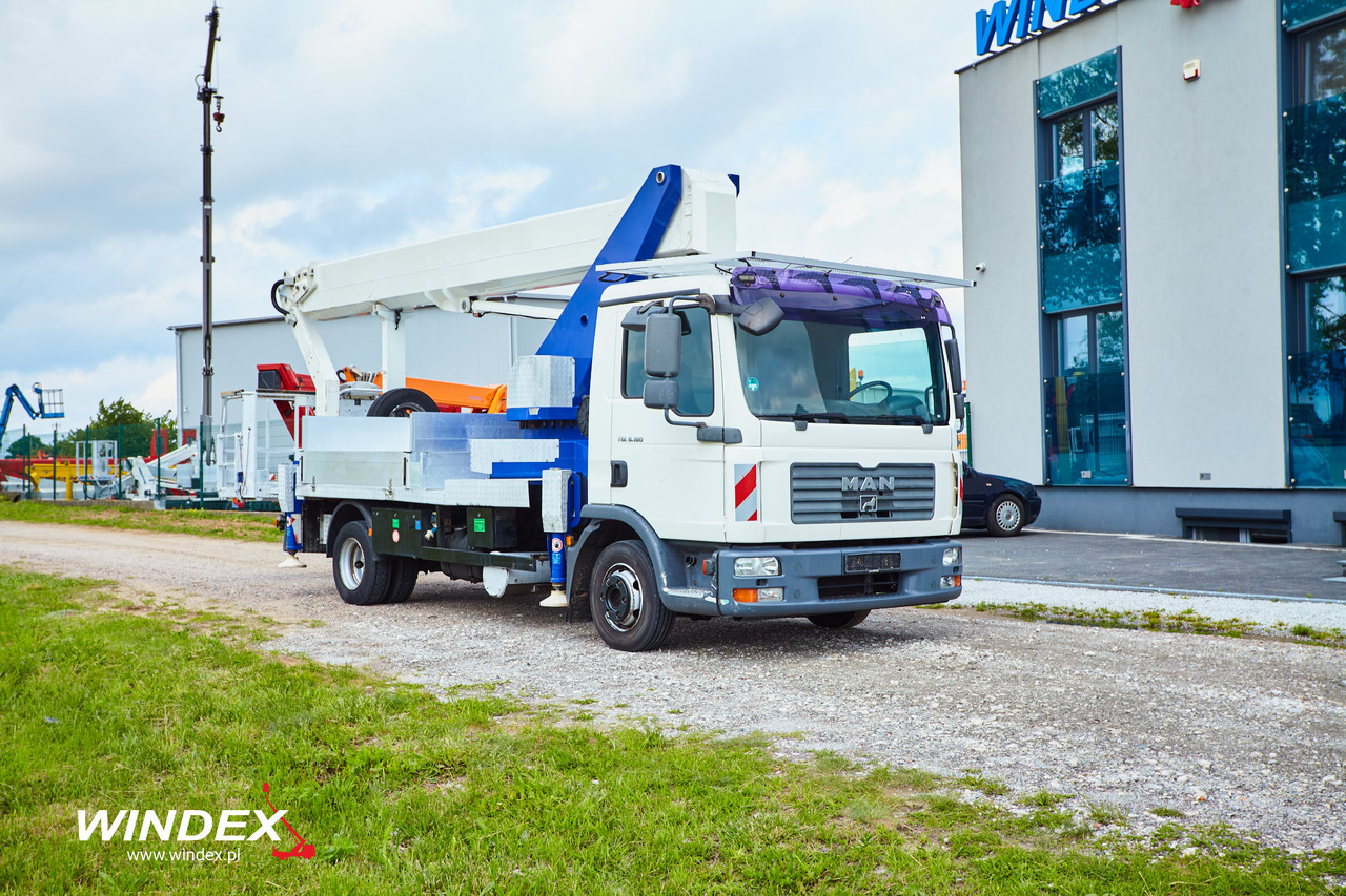 Wumag WT 300 - Plataforma elevadora: foto 1 Wumag WT 300 - Plataforma elevadora: foto 1