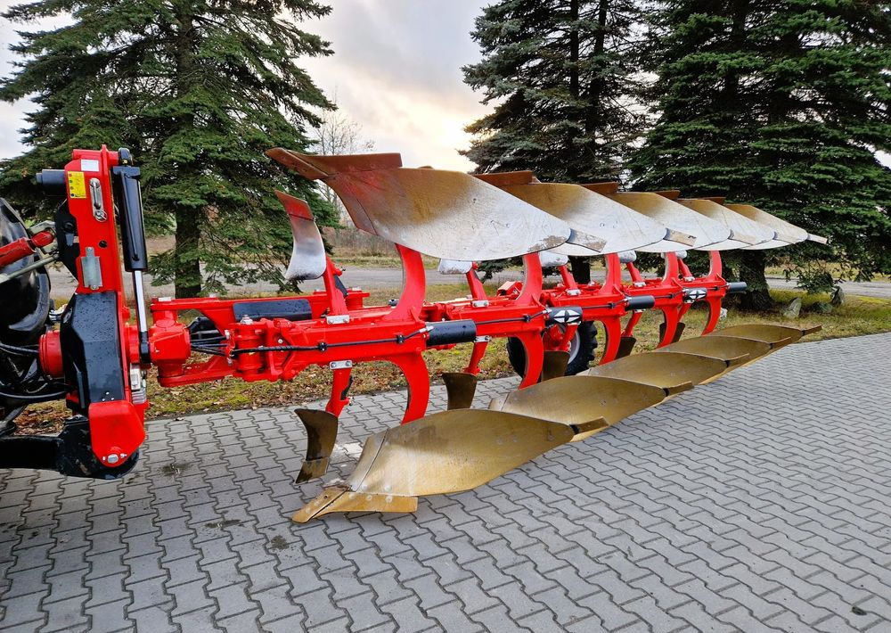 Gregoire Besson Gregoire Besson Rover 70 - Arado: foto 5 Gregoire Besson Gregoire Besson Rover 70 - Arado: foto 5