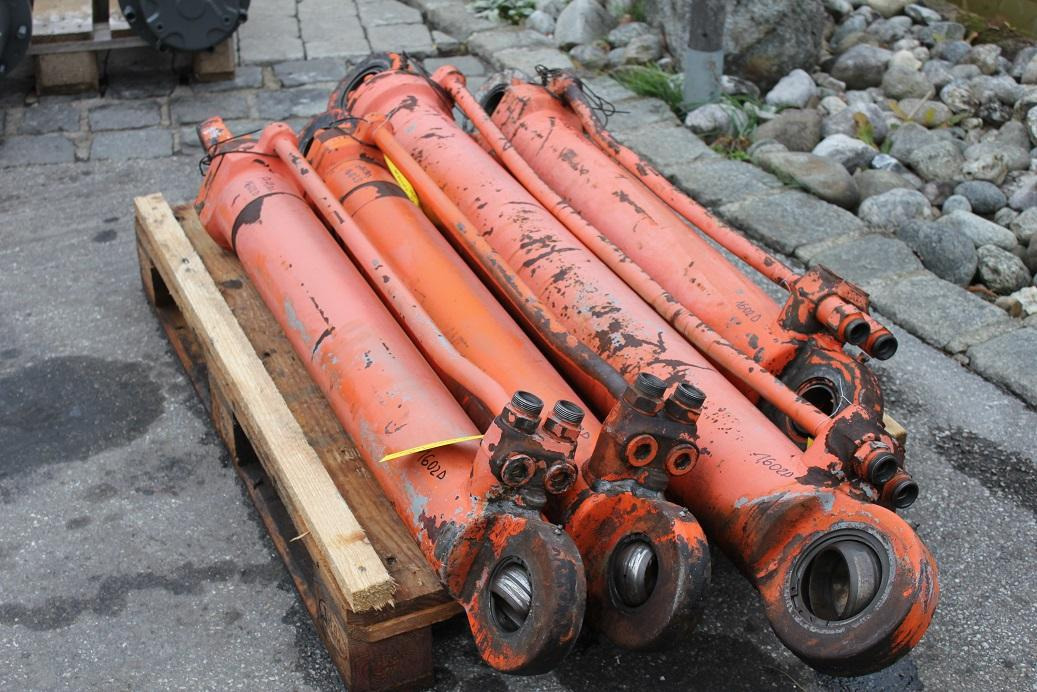 Atlas 1602D - Cilindro hidráulico para Maquinaria de construcción: foto 5 Atlas 1602D - Cilindro hidráulico para Maquinaria de construcción: foto 5