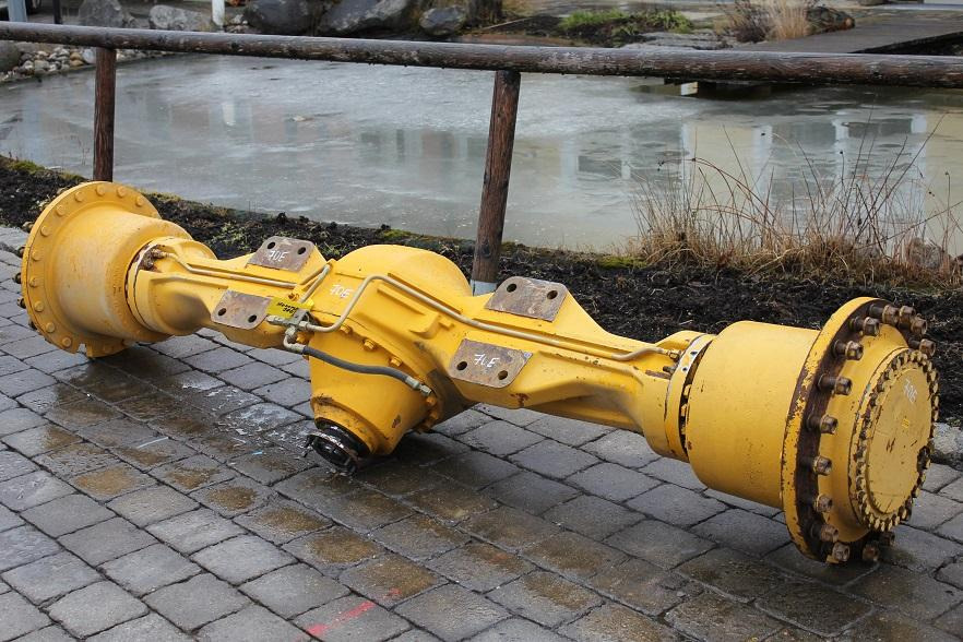 Hanomag 70E - Eje y piezas para Maquinaria de construcción: foto 3 Hanomag 70E - Eje y piezas para Maquinaria de construcción: foto 3