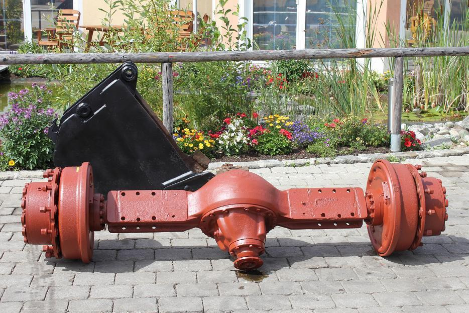 Hanomag B 8 - Eje y piezas para Maquinaria de construcción: foto 3 Hanomag B 8 - Eje y piezas para Maquinaria de construcción: foto 3