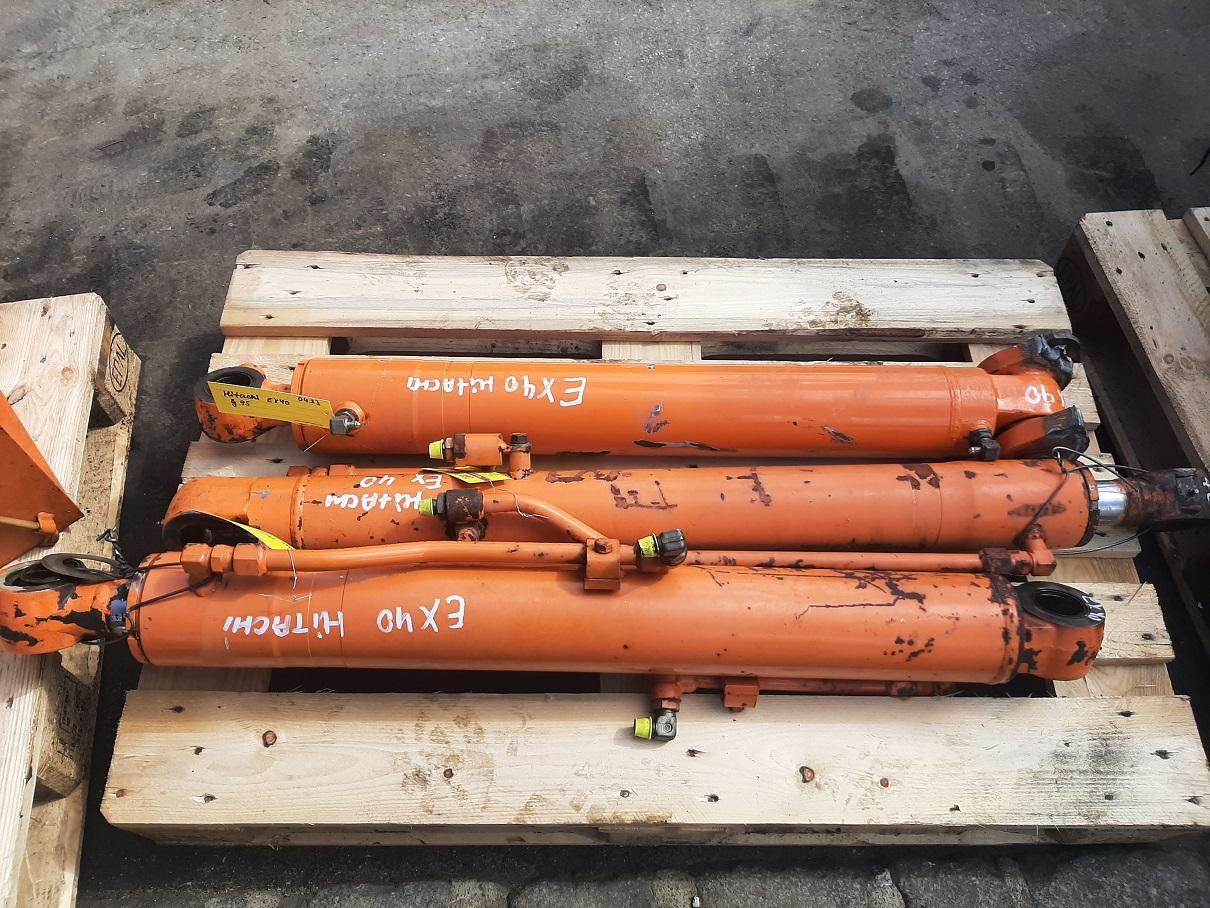 Hitachi EX 40-2 - Cilindro hidráulico para Maquinaria de construcción: foto 3 Hitachi EX 40-2 - Cilindro hidráulico para Maquinaria de construcción: foto 3