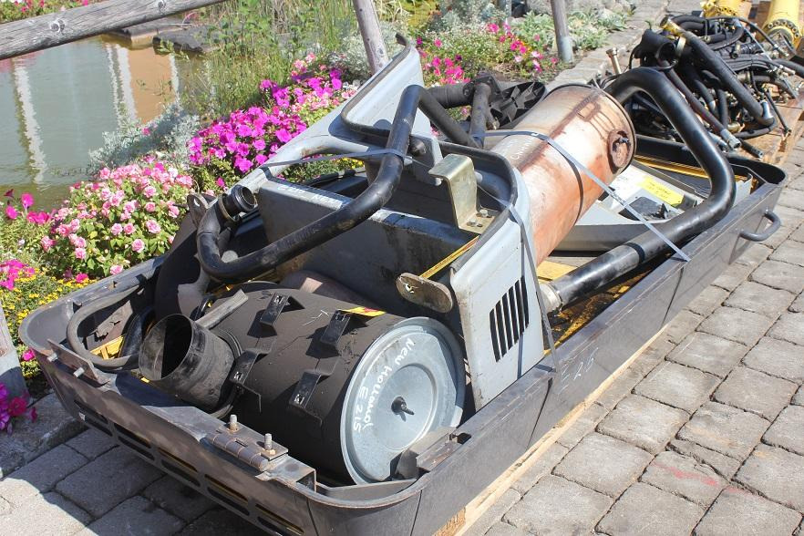 Holland E 215 - Cabina e interior para Excavadora de cadenas: foto 5 Holland E 215 - Cabina e interior para Excavadora de cadenas: foto 5