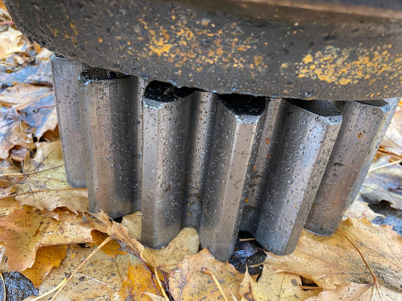 Holland E 305 - Reductor de giro para Maquinaria de construcción: foto 3 Holland E 305 - Reductor de giro para Maquinaria de construcción: foto 3