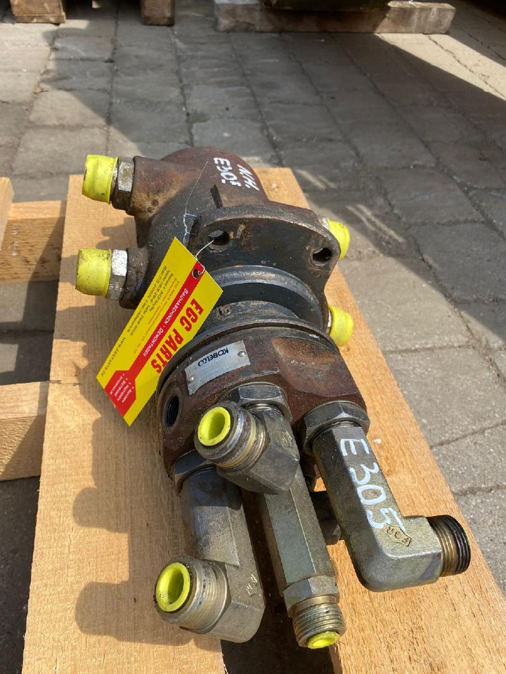 Holland E 305 - Reductor de giro para Excavadora de cadenas: foto 4 Holland E 305 - Reductor de giro para Excavadora de cadenas: foto 4