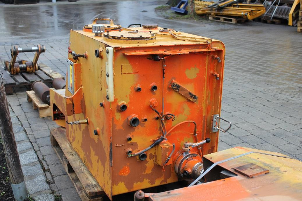 Liebherr A902 LIT - Carrocería y exterior para Maquinaria de construcción: foto 4 Liebherr A902 LIT - Carrocería y exterior para Maquinaria de construcción: foto 4