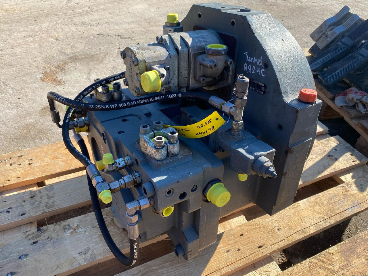 Liebherr DPV O 108 aus LH R924 C LIT - Bomba hidráulica para Maquinaria de construcción: foto 1 Liebherr DPV O 108 aus LH R924 C LIT - Bomba hidráulica para Maquinaria de construcción: foto 1