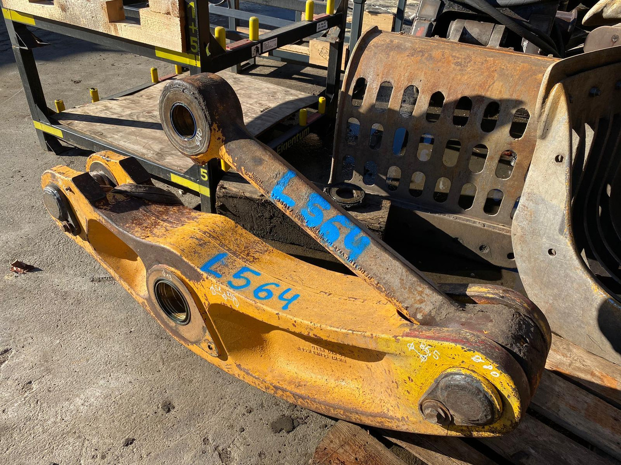 Liebherr L 564 - Brazo: foto 1 Liebherr L 564 - Brazo: foto 1