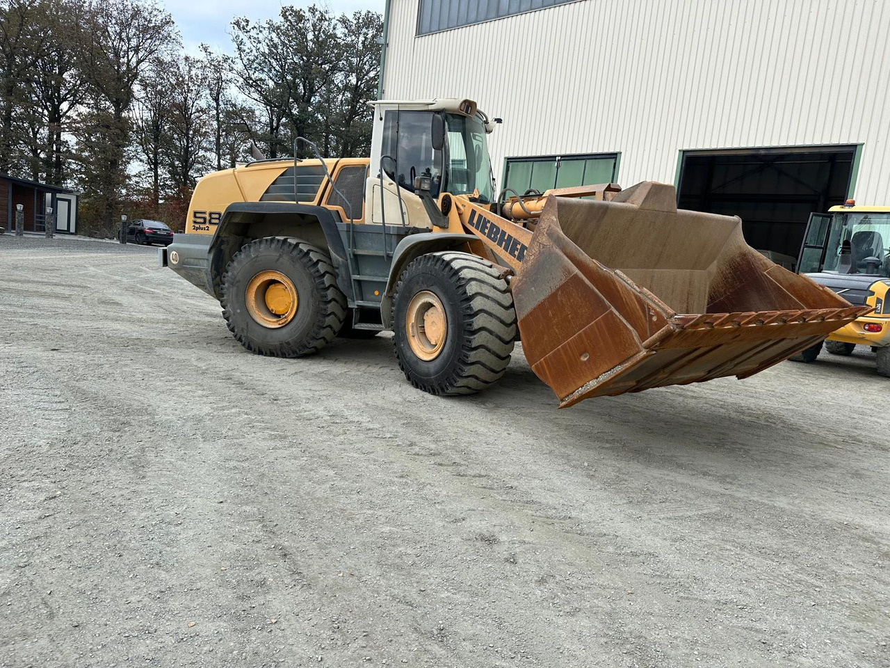 Liebherr L 580 2 plus 2 - Cargadora de ruedas: foto 1 Liebherr L 580 2 plus 2 - Cargadora de ruedas: foto 1