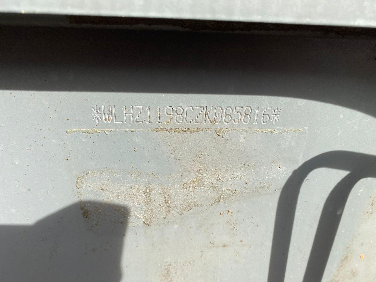 Liebherr LH 24 M LIT - Piezas del tren de rodaje para Maquinaria de construcción: foto 3 Liebherr LH 24 M LIT - Piezas del tren de rodaje para Maquinaria de construcción: foto 3