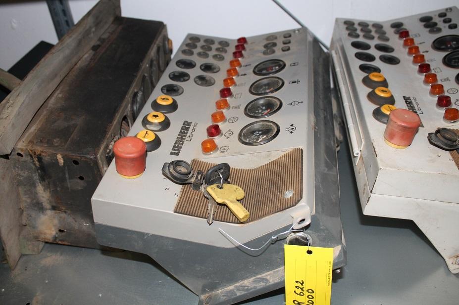 Liebherr LR 622 - Salpicadero para Maquinaria de construcción: foto 3 Liebherr LR 622 - Salpicadero para Maquinaria de construcción: foto 3