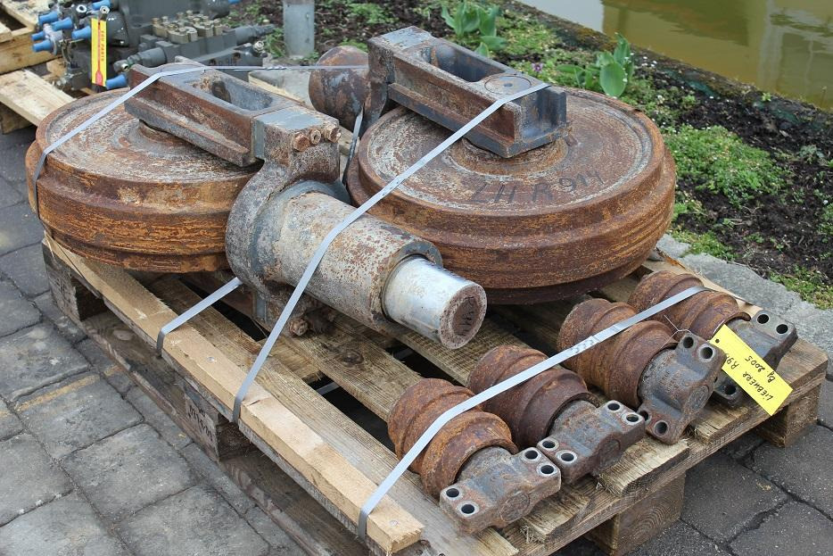 Liebherr R 914 - Piezas del tren de rodaje para Maquinaria de construcción: foto 1 Liebherr R 914 - Piezas del tren de rodaje para Maquinaria de construcción: foto 1