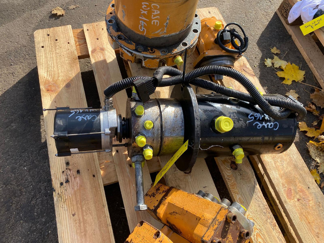 Case WX 165 - Piezas de recambio para Maquinaria de construcción: foto 1 Case WX 165 - Piezas de recambio para Maquinaria de construcción: foto 1