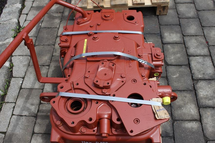 Hanomag D400 - Piezas de recambio para Cargadora de cadenas: foto 5 Hanomag D400 - Piezas de recambio para Cargadora de cadenas: foto 5