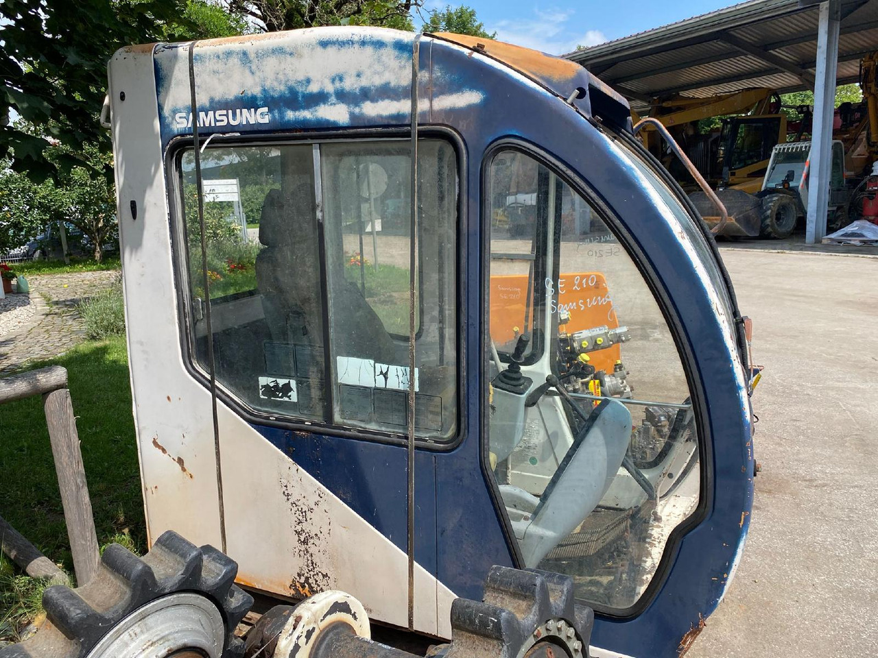Samsung SE 210 - Cabina para Maquinaria de construcción: foto 5 Samsung SE 210 - Cabina para Maquinaria de construcción: foto 5