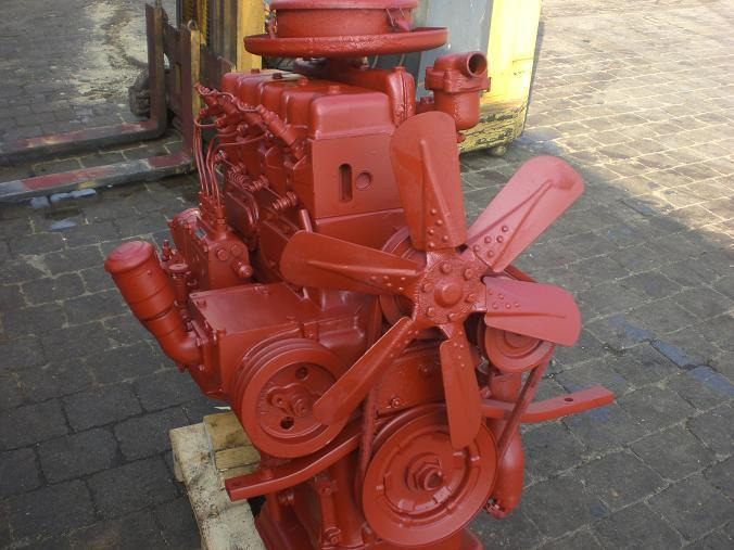 Steyr 4 Zylinder - Motor para Maquinaria de construcción: foto 2 Steyr 4 Zylinder - Motor para Maquinaria de construcción: foto 2
