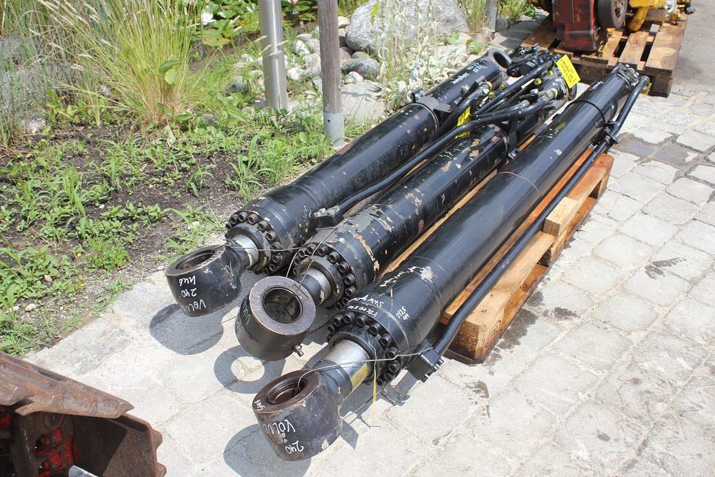 Volvo EC 240 B NLC - Cilindro hidráulico para Maquinaria de construcción: foto 3 Volvo EC 240 B NLC - Cilindro hidráulico para Maquinaria de construcción: foto 3