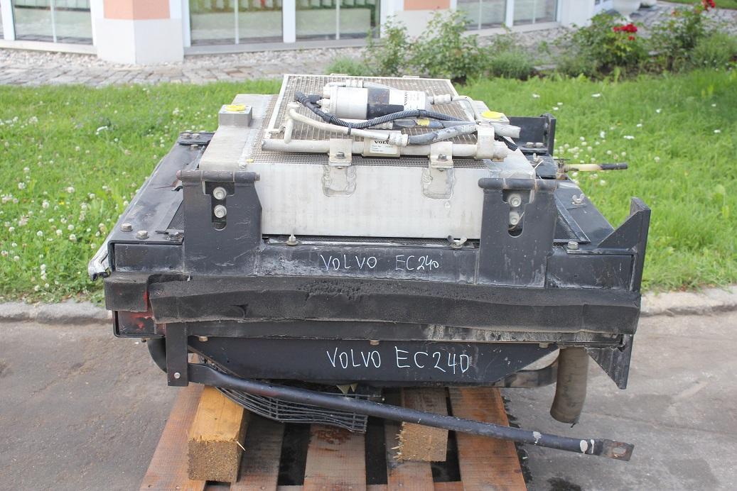 Volvo EC 240 BNLC - Sistema de refrigeración para Maquinaria de construcción: foto 2 Volvo EC 240 BNLC - Sistema de refrigeración para Maquinaria de construcción: foto 2