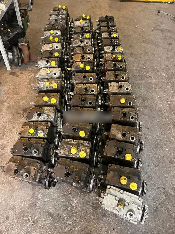 Spreżarka Powietrza MERCEDES ACTROS ARCOS ANTOS A0011306215 MP4 A0011306215 - Compresor para Camión: foto 1 Spreżarka Powietrza MERCEDES ACTROS ARCOS ANTOS A0011306215 MP4 A0011306215 - Compresor para Camión: foto 1