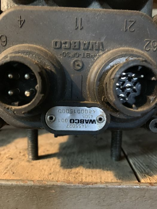 WABCO Zawór główny hamulcowy oryginał h 4800015000 DAF 95xf/cf - Cilindro de freno para Camión: foto 2 WABCO Zawór główny hamulcowy oryginał h 4800015000 DAF 95xf/cf - Cilindro de freno para Camión: foto 2