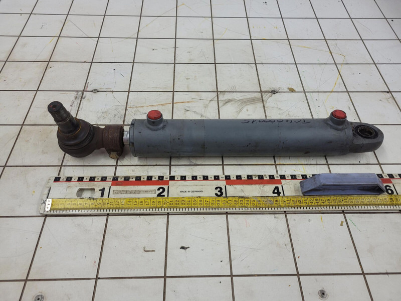 CT 2 Compact truck steering cylinder - Cilindro hidráulico para Grúa: foto 1 CT 2 Compact truck steering cylinder - Cilindro hidráulico para Grúa: foto 1