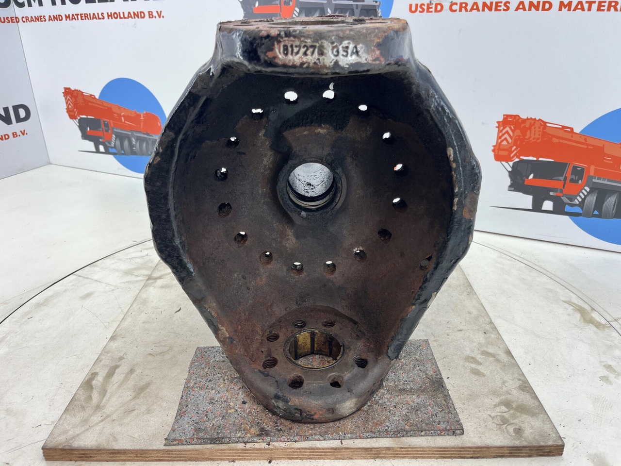 FAUN ATF 45-3 Steering knuckle 16 holes axle 3 - Mangueta para Autogrúa: foto 5 FAUN ATF 45-3 Steering knuckle 16 holes axle 3 - Mangueta para Autogrúa: foto 5