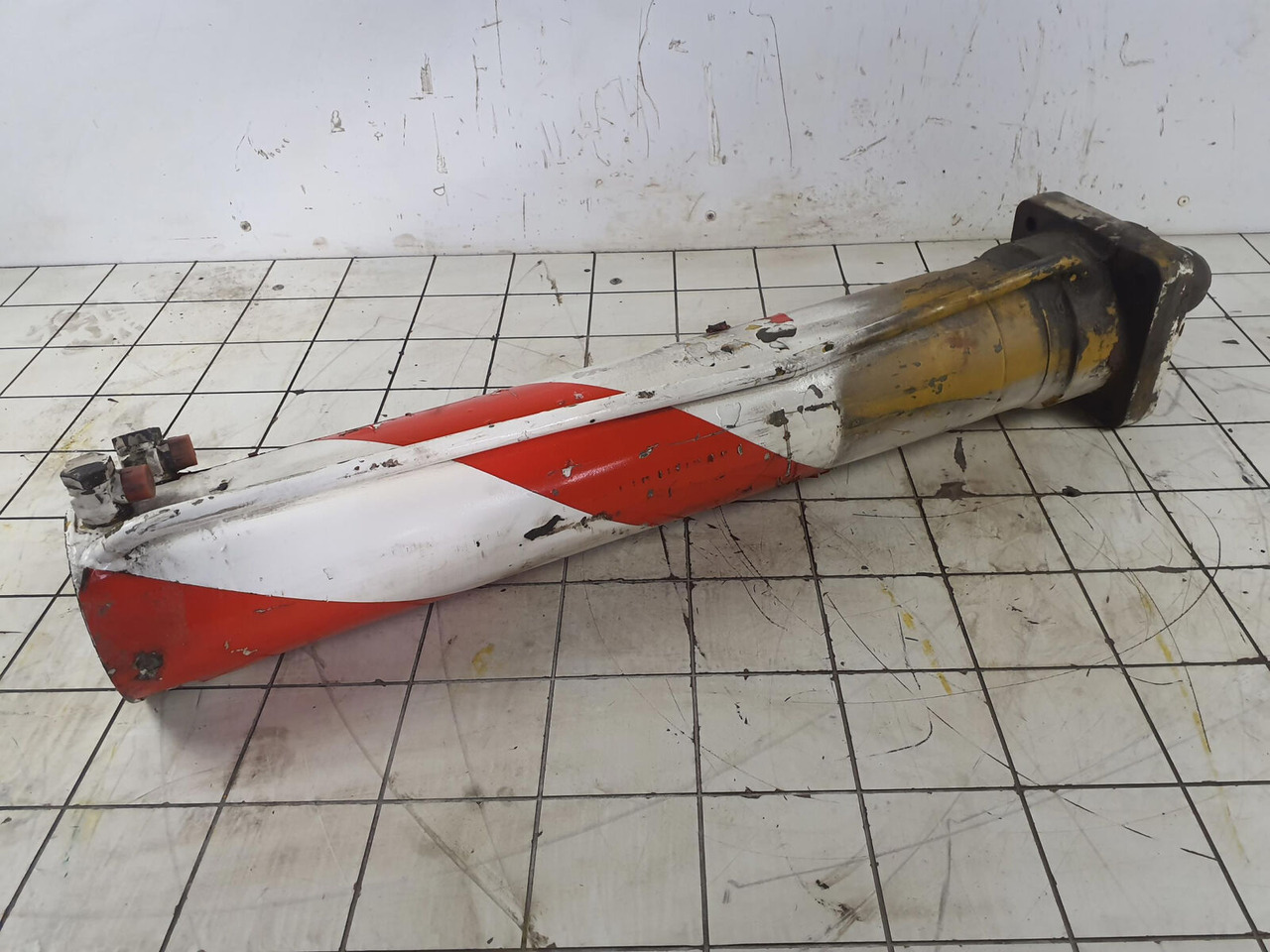 FAUN AUN RTF 30 outrigger cylinder - Cilindro hidráulico para Autogrúa: foto 1 FAUN AUN RTF 30 outrigger cylinder - Cilindro hidráulico para Autogrúa: foto 1