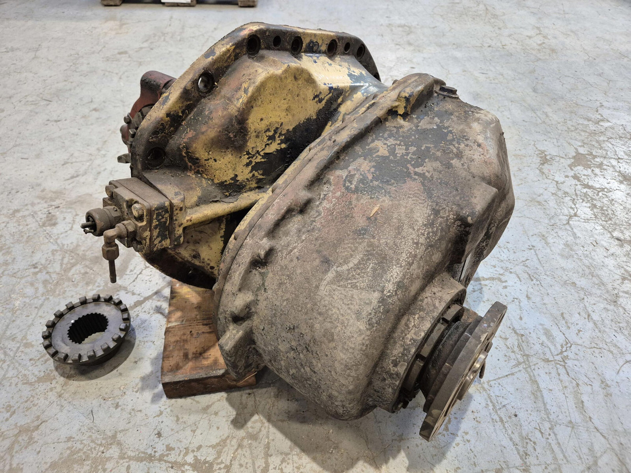 FAUN RTF 60 mid differential 12 x 27 - Diferencial para Autogrúa: foto 3 FAUN RTF 60 mid differential 12 x 27 - Diferencial para Autogrúa: foto 3