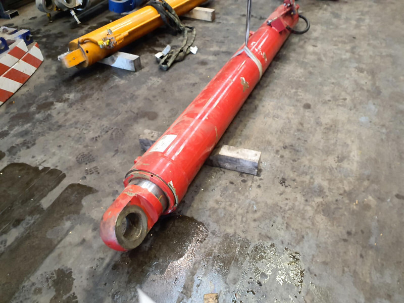 Faun ATF 60-4 boom cylinder - Cilindro hidráulico para Grúa: foto 2 Faun ATF 60-4 boom cylinder - Cilindro hidráulico para Grúa: foto 2