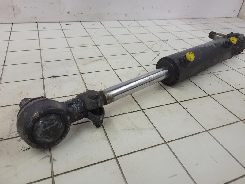 Faun ATF 60-4 steering cylinder - Cilindro hidráulico para Grúa: foto 2 Faun ATF 60-4 steering cylinder - Cilindro hidráulico para Grúa: foto 2