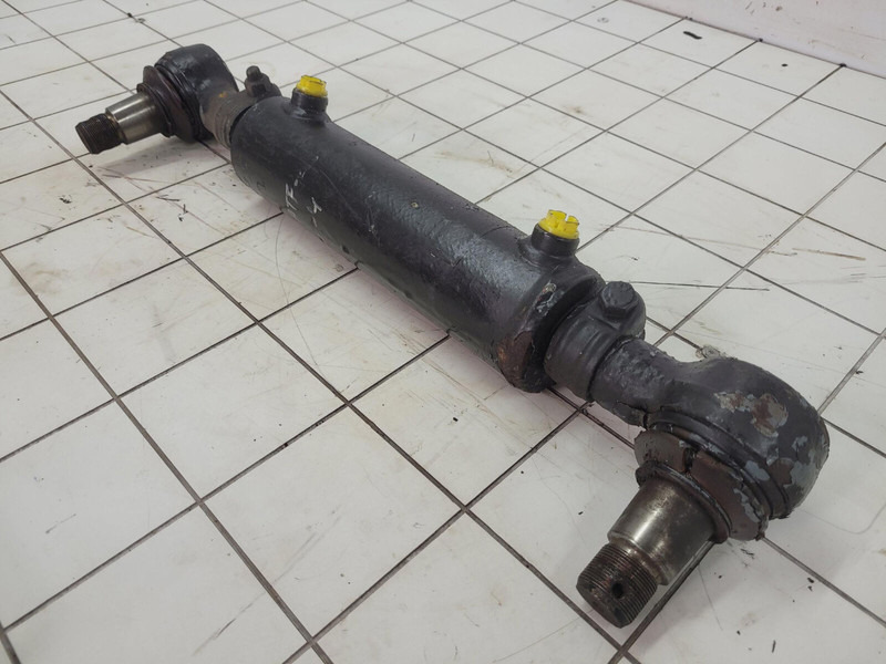 Faun ATF 60-4 steering cylinder axle 2 - Cilindro hidráulico para Grúa: foto 3 Faun ATF 60-4 steering cylinder axle 2 - Cilindro hidráulico para Grúa: foto 3