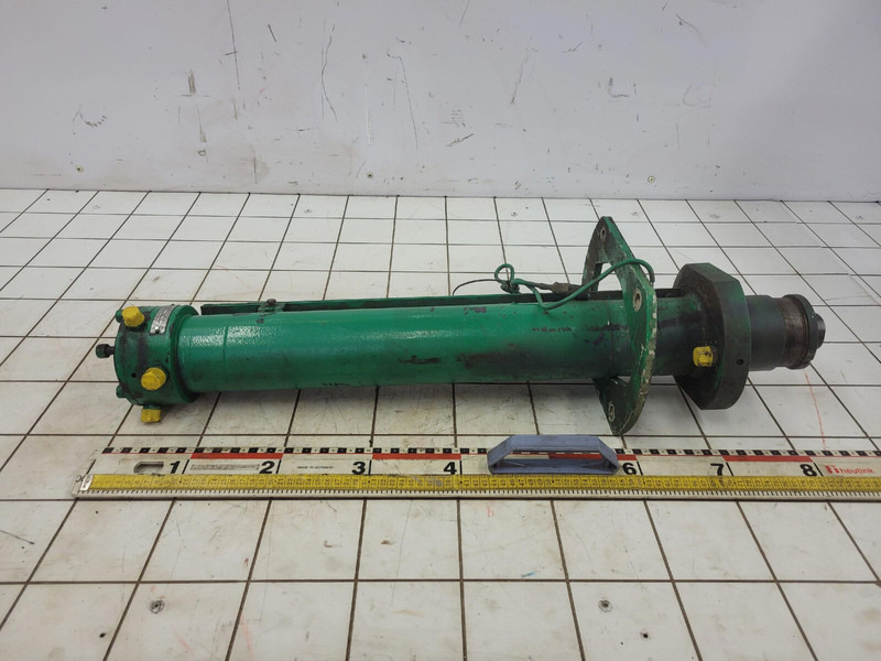 Faun ATF 65-G4 counterweight cylinder - Cilindro hidráulico para Grúa: foto 1 Faun ATF 65-G4 counterweight cylinder - Cilindro hidráulico para Grúa: foto 1