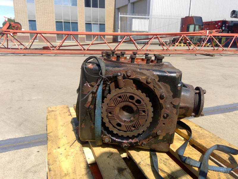 Grove GMK 3055 diff box axle 1 - Diferencial para Grúa: foto 4 Grove GMK 3055 diff box axle 1 - Diferencial para Grúa: foto 4