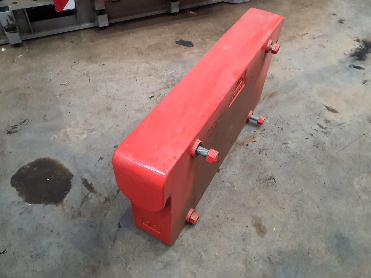 Grove GMK 5130-2 compensating weight 1 ton - Contrapeso para Autogrúa: foto 3 Grove GMK 5130-2 compensating weight 1 ton - Contrapeso para Autogrúa: foto 3