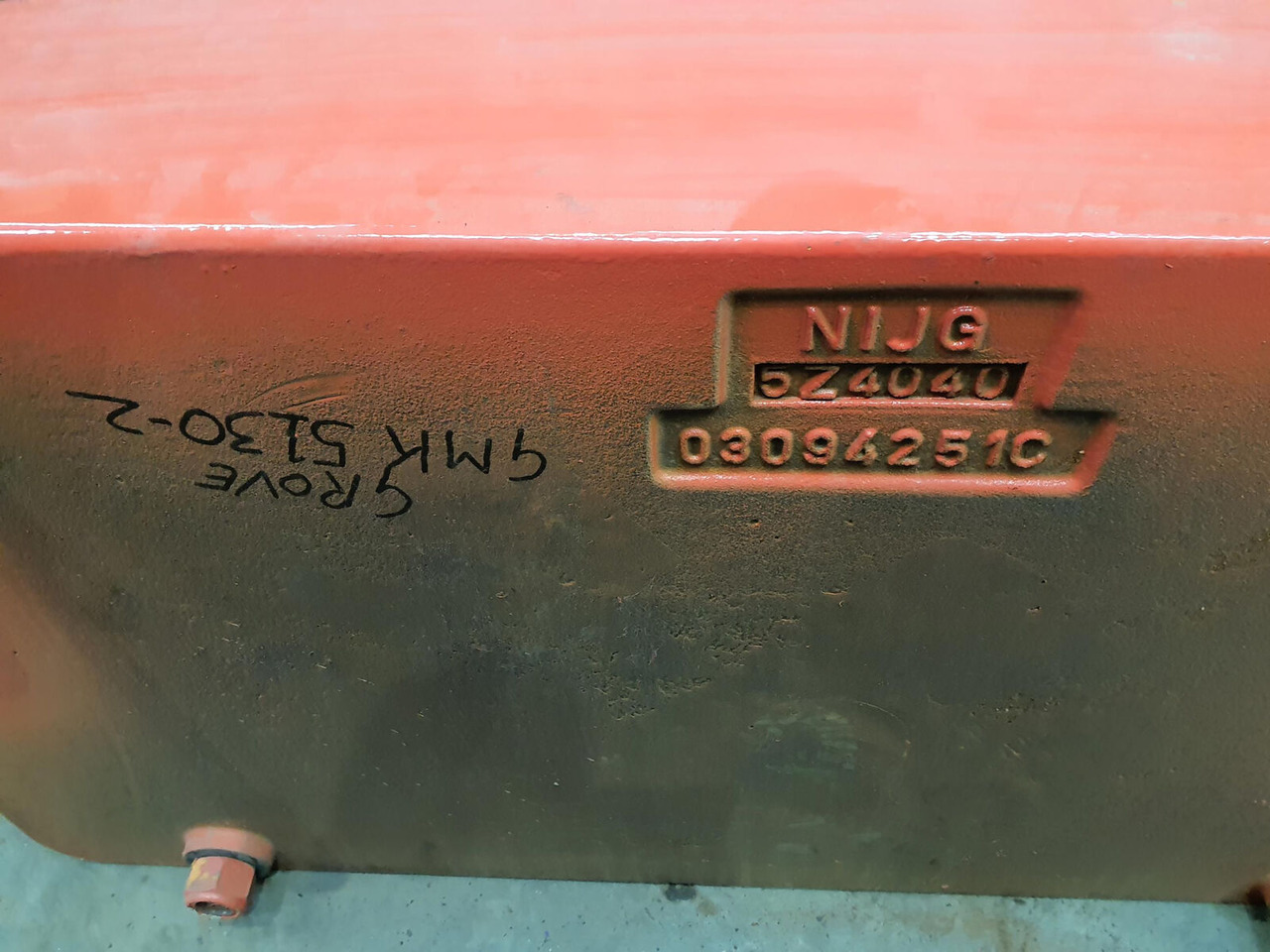 Grove GMK 5130-2 compensating weight 1 ton - Contrapeso para Autogrúa: foto 5 Grove GMK 5130-2 compensating weight 1 ton - Contrapeso para Autogrúa: foto 5