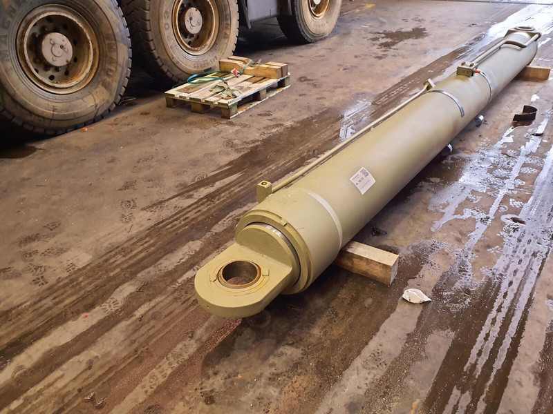 Grove GMK 5220 boom cylinder - Cilindro hidráulico para Grúa: foto 1 Grove GMK 5220 boom cylinder - Cilindro hidráulico para Grúa: foto 1