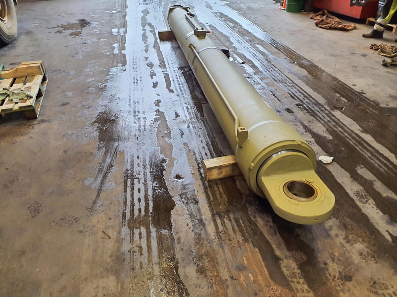Grove GMK 5220 boom cylinder - Cilindro hidráulico para Grúa: foto 2 Grove GMK 5220 boom cylinder - Cilindro hidráulico para Grúa: foto 2
