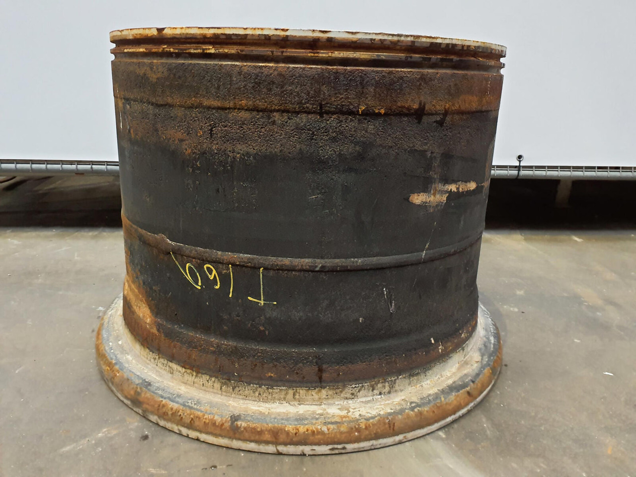 Grove Rim 525/80R25 12 23 3p - Llanta para Grúa: foto 3 Grove Rim 525/80R25 12 23 3p - Llanta para Grúa: foto 3