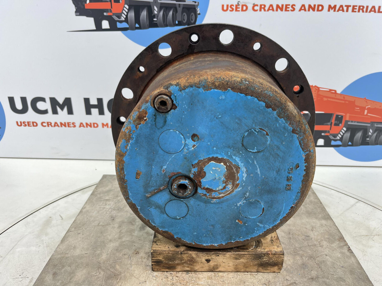 Kessler+Co Kessler planetary gear 22-25-74-40-4pl-H172-46 - Mando final para Grúa: foto 1 Kessler+Co Kessler planetary gear 22-25-74-40-4pl-H172-46 - Mando final para Grúa: foto 1