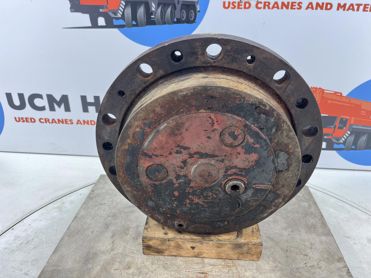 Kessler Planetary gear 17-24-67-32-3pl-H83-42 - Mando final para Autogrúa: foto 1 Kessler Planetary gear 17-24-67-32-3pl-H83-42 - Mando final para Autogrúa: foto 1