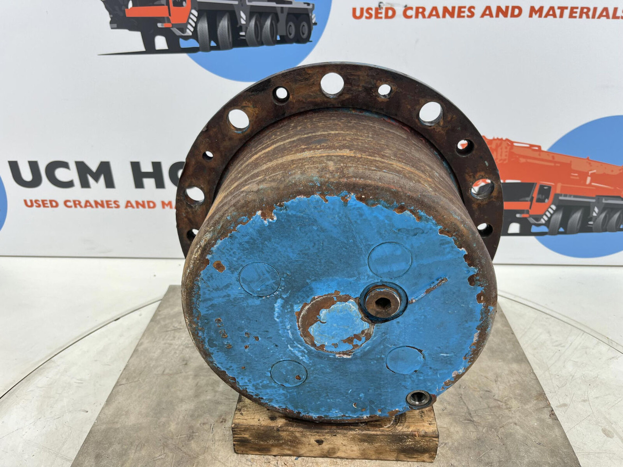 Kessler planetary gear 22-25-74-40-4pl-H172-46 - Mando final para Grúa: foto 1 Kessler planetary gear 22-25-74-40-4pl-H172-46 - Mando final para Grúa: foto 1