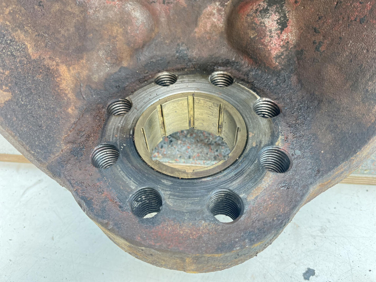 Mangueta para Autogrúa Krupp 70 GMT Steering knuckle axle 2: foto 8