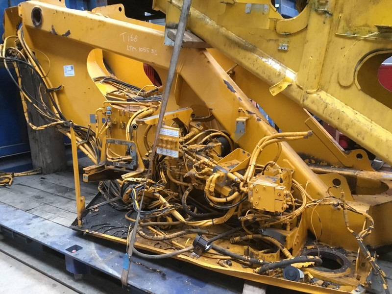 Liebherr LTM 1055-3.2 a frame - Bastidor/ Chasis para Grúa: foto 2 Liebherr LTM 1055-3.2 a frame - Bastidor/ Chasis para Grúa: foto 2